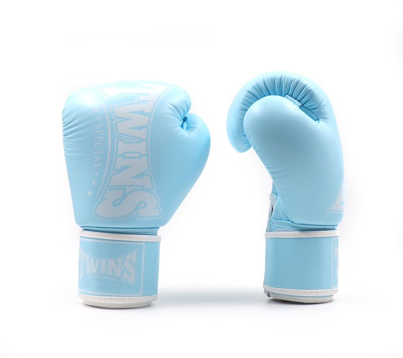 Gants de boxe Twins BGVL4 Pastel Bleu – Image 3